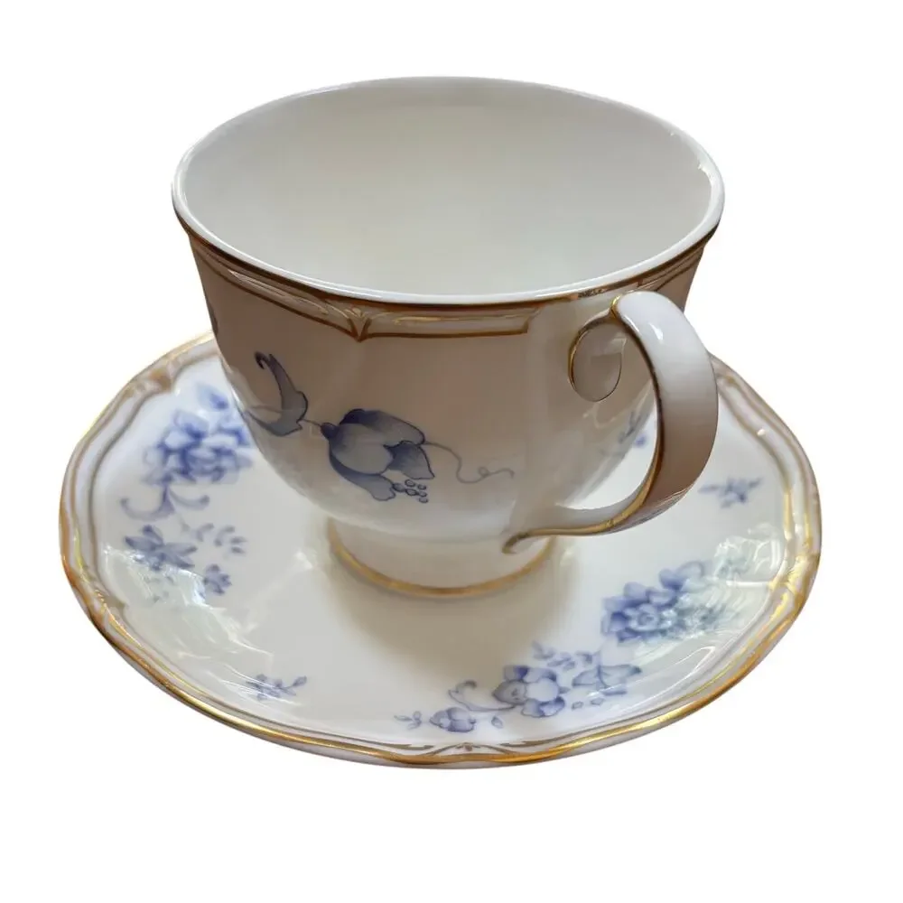 Wedgwood Ashbury footed cup & saucer set porcelain teacup England Porcelain
